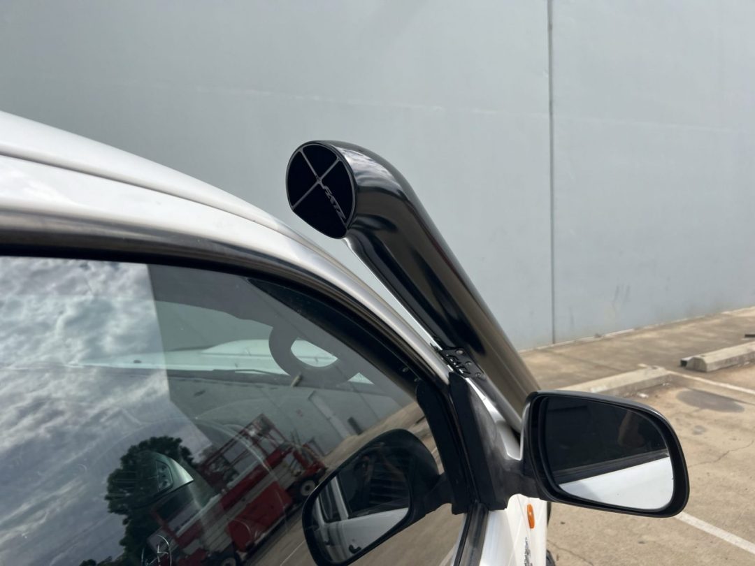 N70 Toyota Hilux 4" Short Entry Snorkel - Image 5